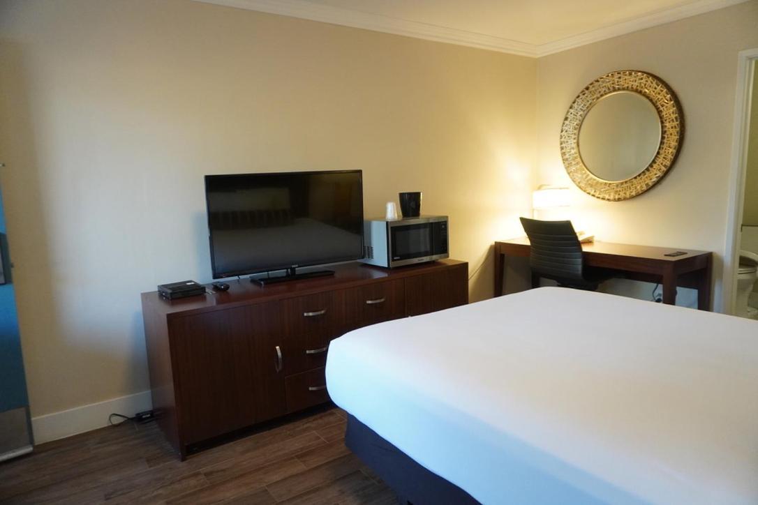 Rose Garden Inn Santa Barbara Ngoại thất bức ảnh