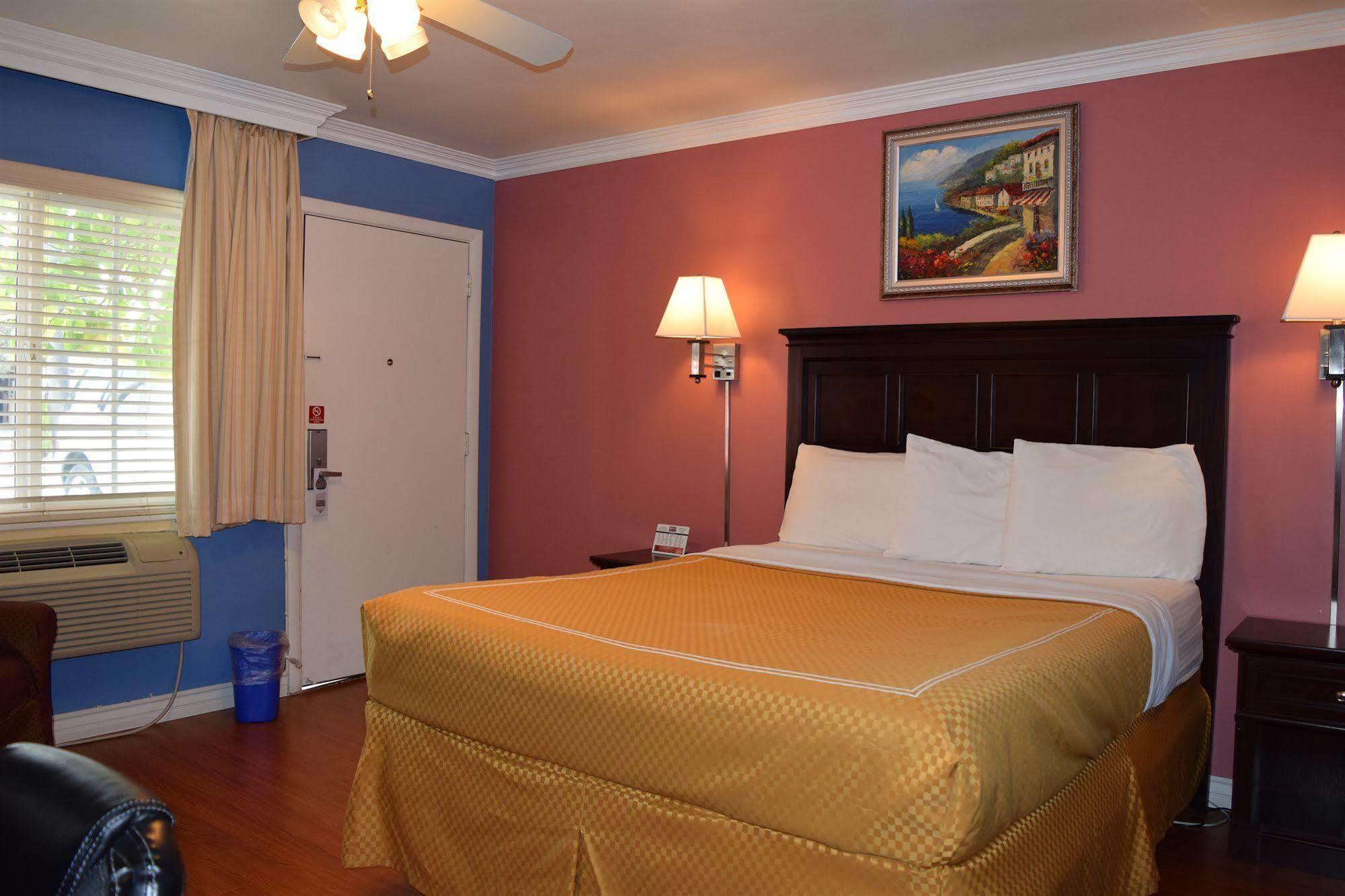 Rose Garden Inn Santa Barbara Ngoại thất bức ảnh
